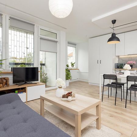 Arsenal City Apartment Warsaw By Renters Eksteriør bilde